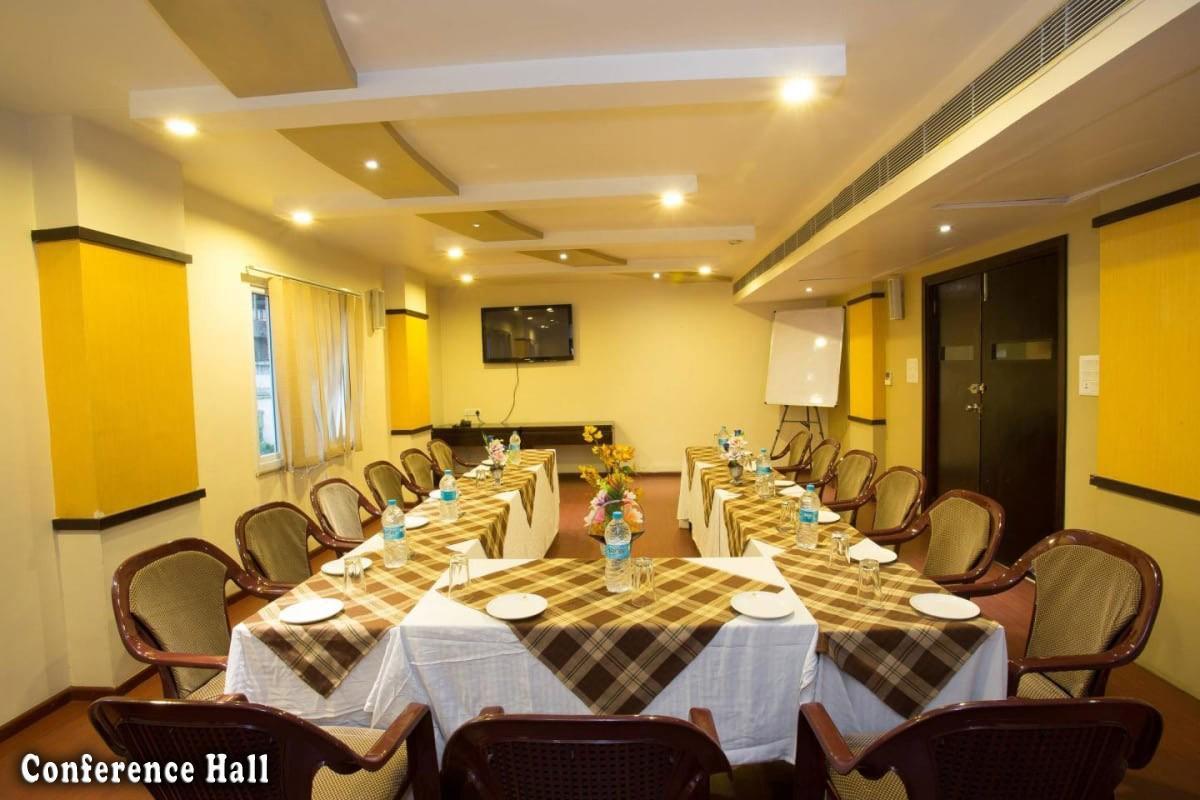 Gold Leaf Hotel Udaipur Exterior foto